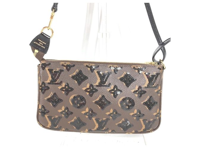 Pochette Accessoires Monogram in Paillettes Louis Vuitton Marrone Monogramma - vista 3