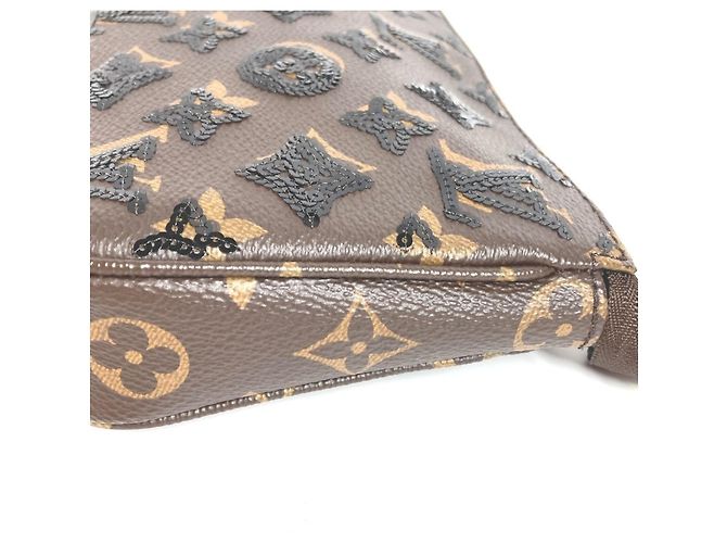 Pochette Accessoires Monogram in Paillettes Louis Vuitton Marrone Monogramma - vista 8