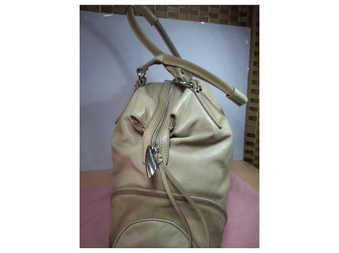 Autre Marque Beige Lederhandtasche - Ansicht 4