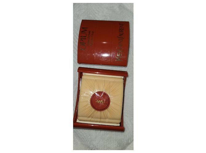 Yves Saint Laurent Sapone OPIUM Yves St Laurent Beige - vista 8