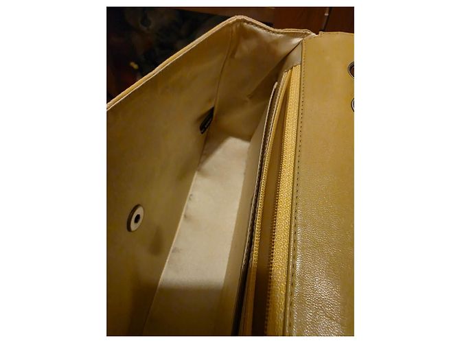 2.55 Borsa Chanel Travel Line con patta gialla in tessuto Giallo - vista 5