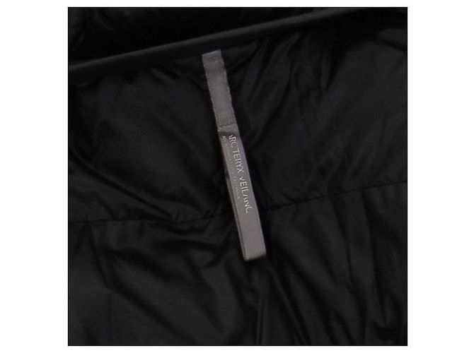 Cappotto antivento nero Arc'teryx Veilance - vista 5