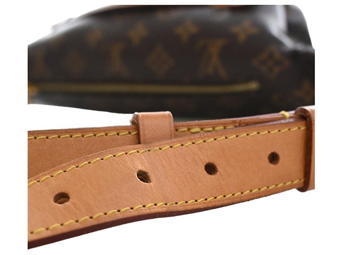 Bumbag Monogram Marrone Louis Vuitton - vista 10
