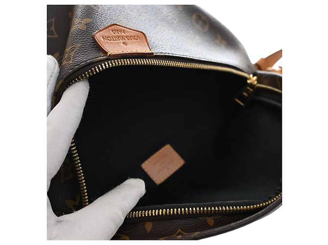 Bumbag Monogram Marrone Louis Vuitton - vista 5