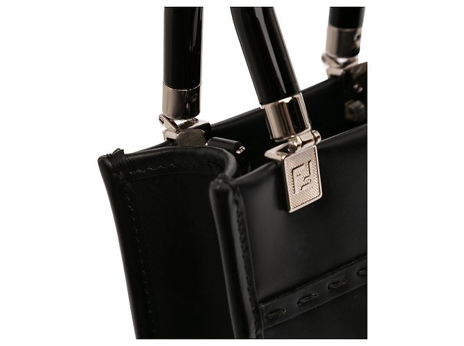 Fendi Mini Tote Sunshine Shopper de Cuero Negro - vista 8