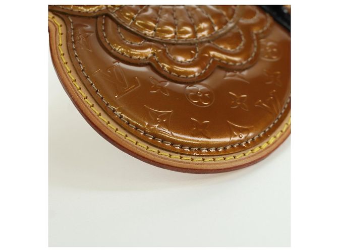 LOUIS VUITTON Pochette Owl Comte De Feu Vernis Bronzo M92268 Auth 172440V - vista 15