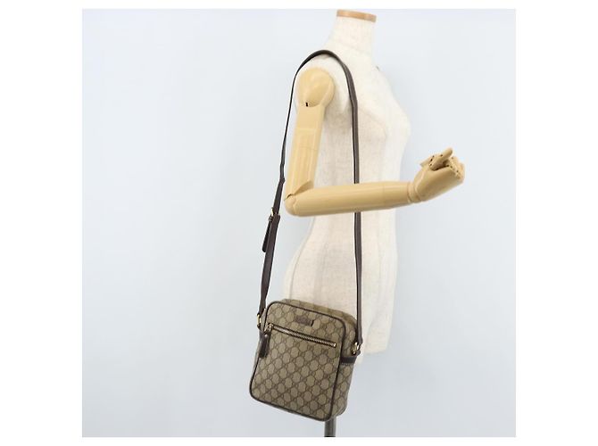 Gucci Borsa a Spalla GG Supreme PVC Beige Oro 233268 Auth 173855 D'oro - vista 24