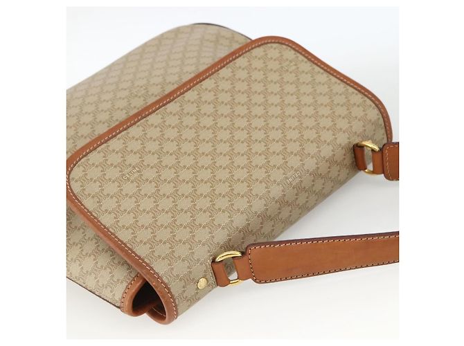 Céline Borsa a mano in tela Macadam CELINE PVC Beige Oro Auth LNZ539 D'oro - vista 6