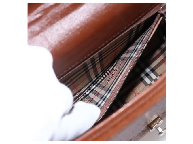 Borsa a mano Burberry in pelle 2 vie marrone oro Auth hk3526 D'oro - vista 22