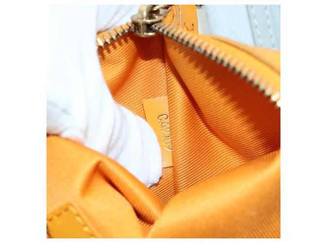 LOUIS VUITTON Borsa Messenger Piatta Monogram Gialla M44640 Auth 173381SAM Giallo Monogramma - vista 12