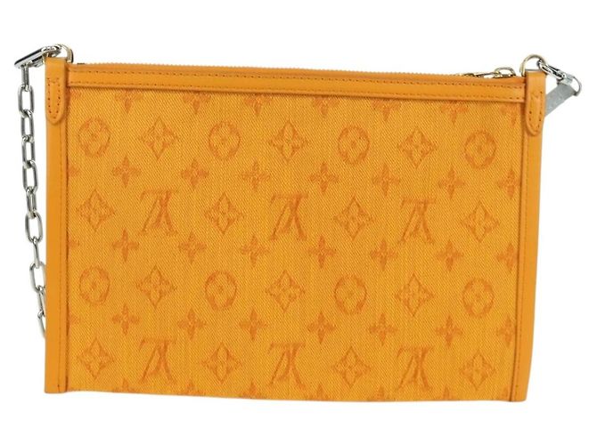LOUIS VUITTON Borsa Messenger Piatta Monogram Gialla M44640 Auth 173381SAM Giallo Monogramma - vista 2