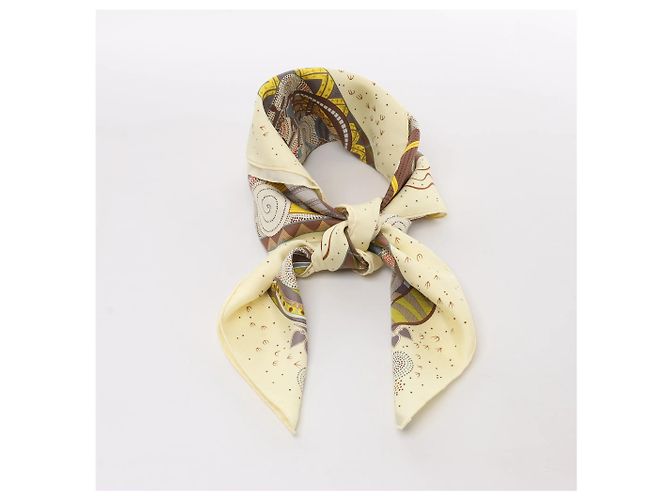 Foulard in seta Hermès Carré 90 "REVE D’AUSTRALIE" in Beige - vista 14