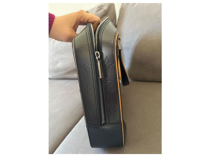 Borsa a mano Louis Vuitton Mat Malden Monogram Blu Notte in Pelle Blu navy - vista 5