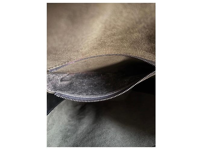 Borsa Tote Epi Sac Plat Louis Vuitton Nera Nero - vista 10