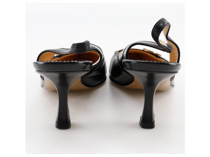 Pumps in pelle Initiale Louis Vuitton Nero - vista 3