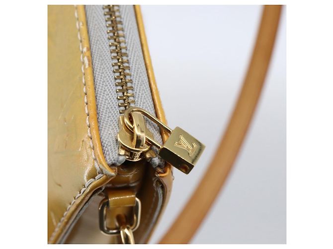LOUIS VUITTON Pochete de Acessórios Monogram Vernis Lexington Cinza M91056 Auth hk3559 - vista 10