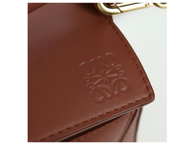 LOEWE - Puzzle Piccolo Calcifer in Pelle Ghibli Castello Errante 2way 167069SM Marrone D'oro - vista 17
