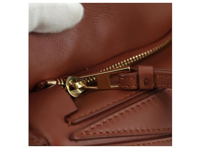LOEWE - Puzzle Piccolo Calcifer in Pelle Ghibli Castello Errante 2way 167069SM Marrone D'oro - vista 19