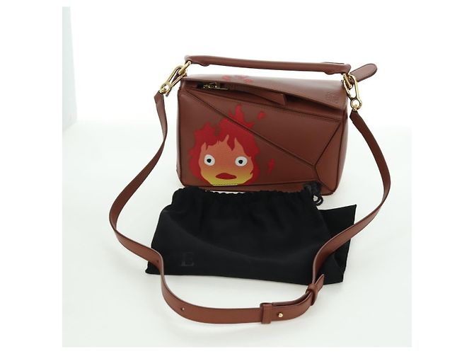 LOEWE - Puzzle Piccolo Calcifer in Pelle Ghibli Castello Errante 2way 167069SM Marrone D'oro - vista 27