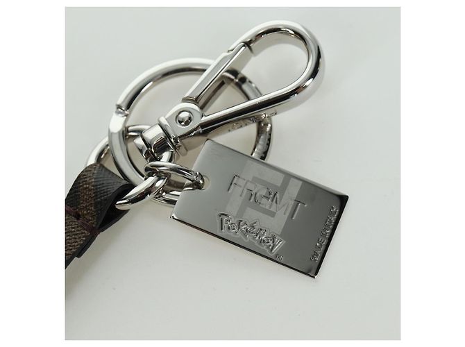 FENDI FENDI x FRGMT x POKMON Dragonite Charm Pelle Gialla Auth 167076SM - vista 7