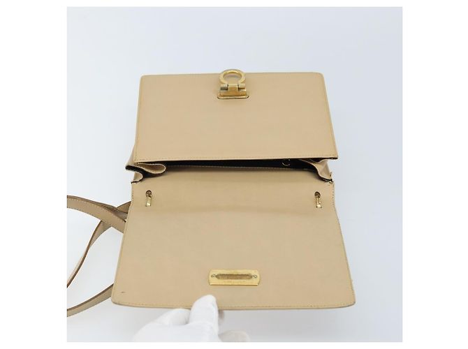 Borsa a Spalla Gancini in Pelle Beige Oro Auth 171532 di Salvatore Ferragamo - vista 10