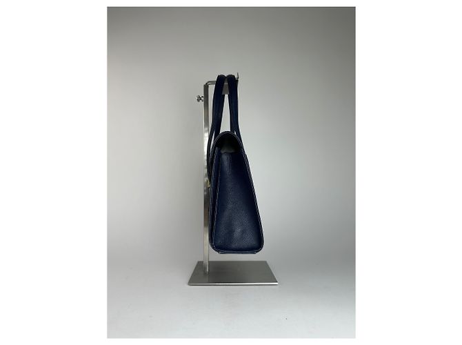 Vintage Courreges Lederhandtasche Marineblau - Ansicht 3