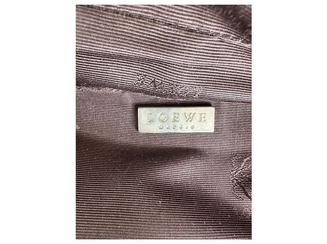 Clutch in pelle vintage Loewe Madrid logo marrone Cammello - vista 4