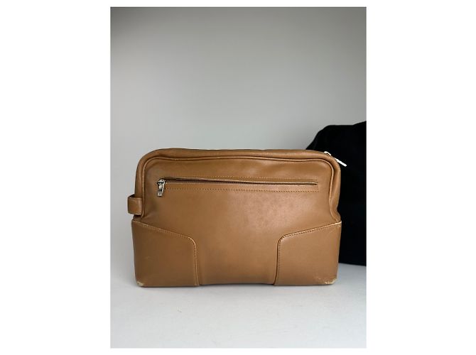 Clutch in pelle vintage Loewe Madrid logo marrone Cammello - vista 8
