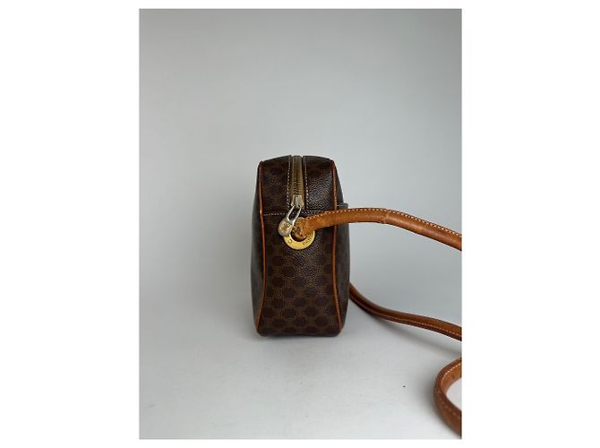 Céline Vintage Celine Paris Triomphe Monogramm Leder Schultertasche Braun - Ansicht 10