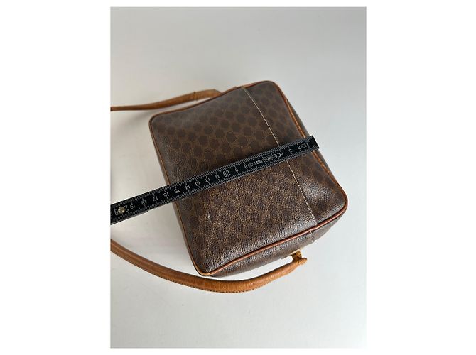 Céline Vintage Celine Paris Triomphe Monogramm Leder Schultertasche Braun - Ansicht 11