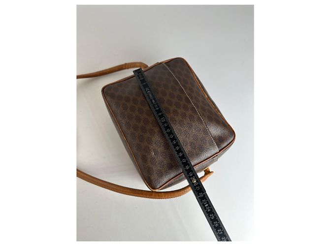 Céline Vintage Celine Paris Triomphe Monogramm Leder Schultertasche Braun - Ansicht 12