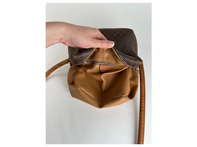 Céline Vintage Celine Paris Triomphe Monogramm Leder Schultertasche Braun - Ansicht 3