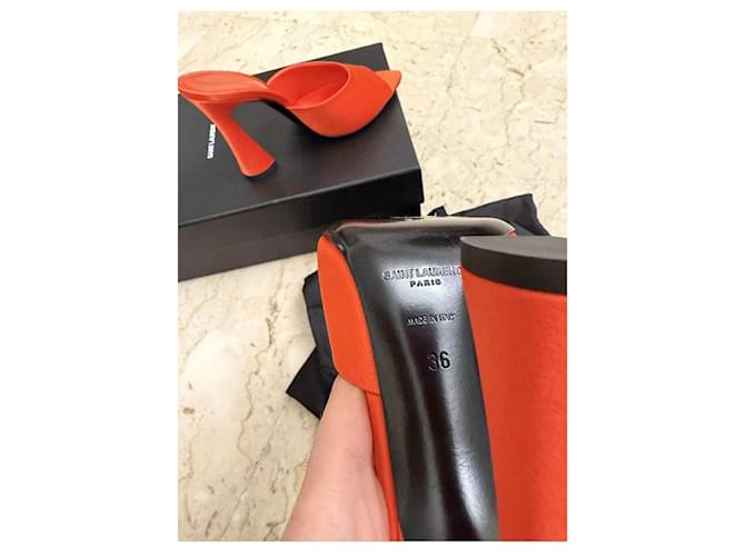 Mule Suite Saint Laurent Arancione - vista 3