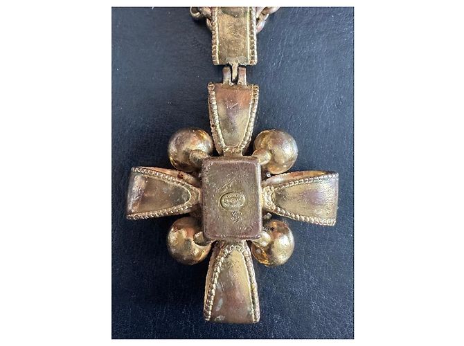 Collana pendente croce Chanel dorata D'oro - vista 3