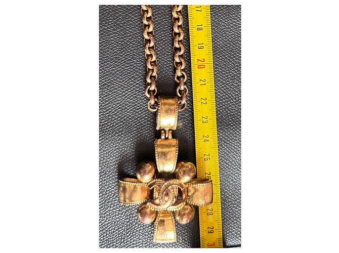 Collana pendente croce Chanel dorata D'oro - vista 5