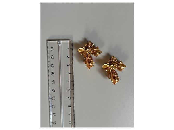Orecchini a clip Christian Lacroix Croce drappeggiata dorata D'oro - vista 4