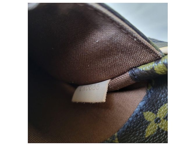 Borsa a vita Gange Louis Vuitton in Tela Monogram Marrone Monogramma - vista 12