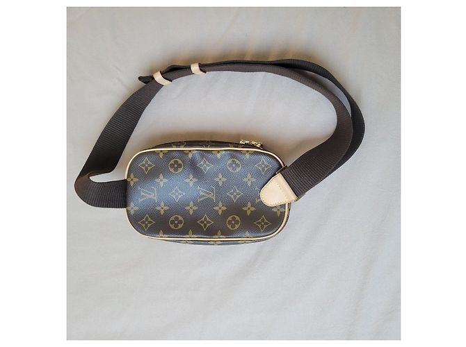 Borsa a vita Gange Louis Vuitton in Tela Monogram Marrone Monogramma - vista 4