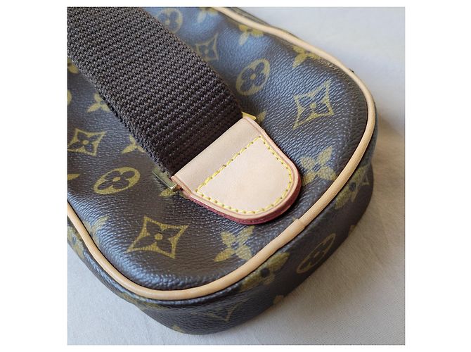 Borsa a vita Gange Louis Vuitton in Tela Monogram Marrone Monogramma - vista 7
