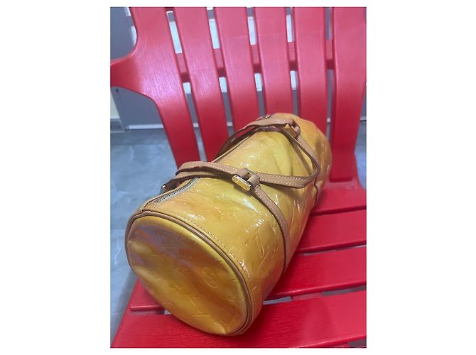 Louis Vuitton Monogram Vernis Alma BB Giallo - vista 9