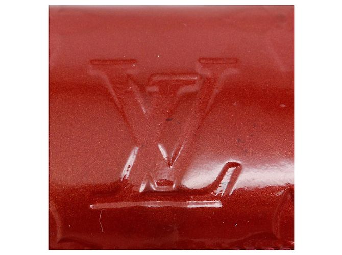 Louis Vuitton Multicles 4 Monogram Vernis Key Case Red - view 12