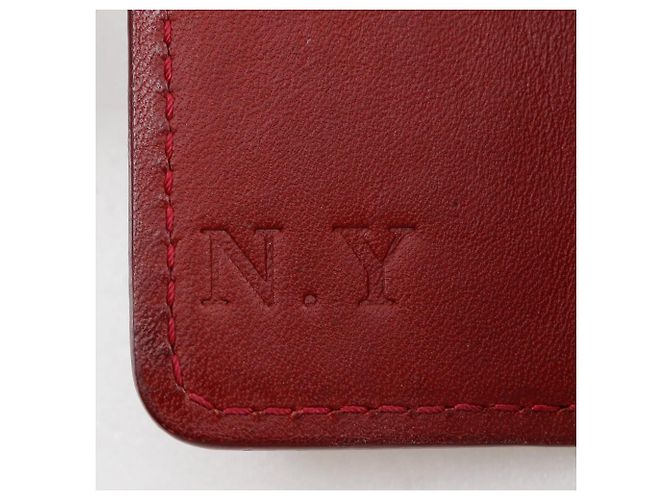 Louis Vuitton Multicles 4 Monogram Vernis Key Case Red - view 15