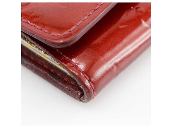 Louis Vuitton Multicles 4 Monogram Vernis Key Case Red - view 4