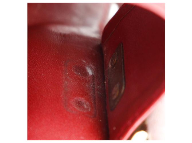 Louis Vuitton Multicles 4 Monogram Vernis Key Case Red - view 9
