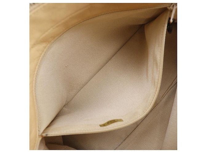 Timeless Borsa a Spalla in Pelle di Agnello Coco Mark di Chanel Beige - vista 6