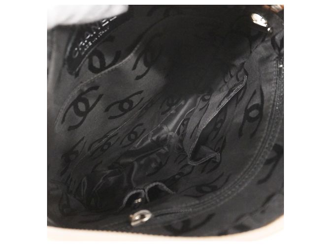 Borsa a Spalla in Pelle di Agnello Cambon di Chanel Nero Beige - vista 4