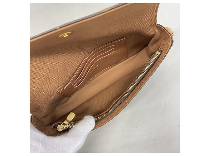 Borsa Louis Vuitton Monogram Wallet-on-Chain Ivy Marrone - vista 4