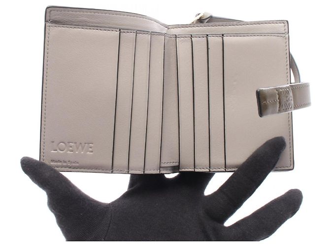 Billetera Compacta con Cremallera Loewe Castaño Verde Caqui - vista 3