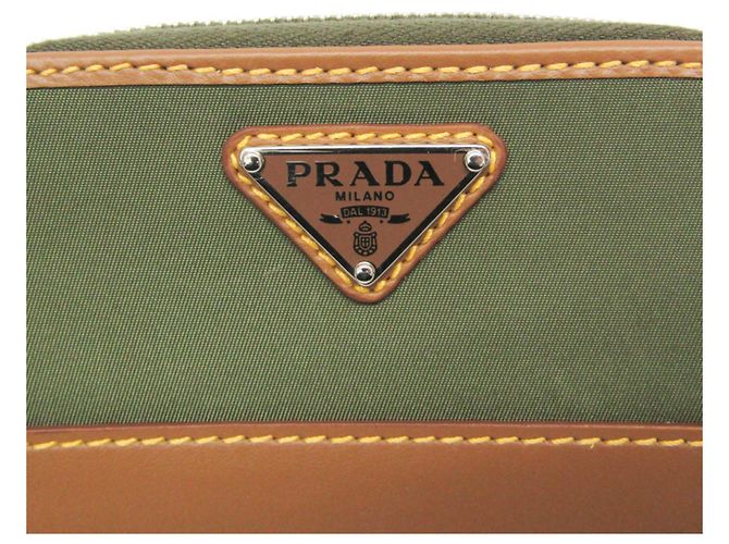 Prada RE-NYLON Münz-Kartenhalter Khaki Hellbraun - Ansicht 8