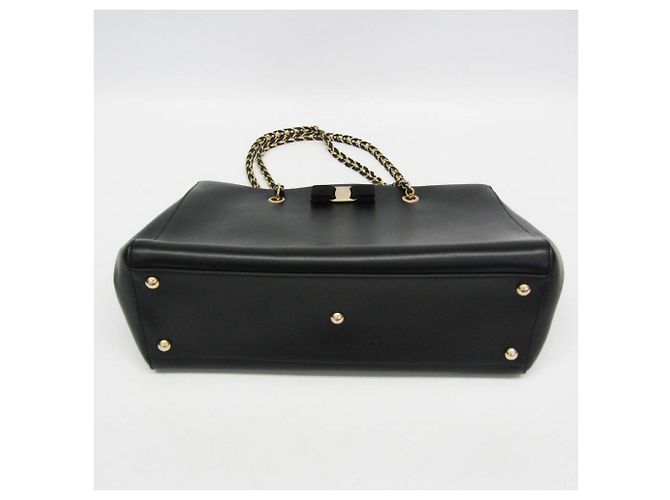 Borsa a Spalla Vara Chain di Salvatore Ferragamo Nero - vista 5
